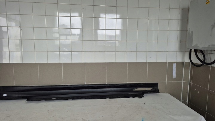 фото №8, Bmw i5 g60 g61 - порог накладка планка пороговая левая 51775a011a7