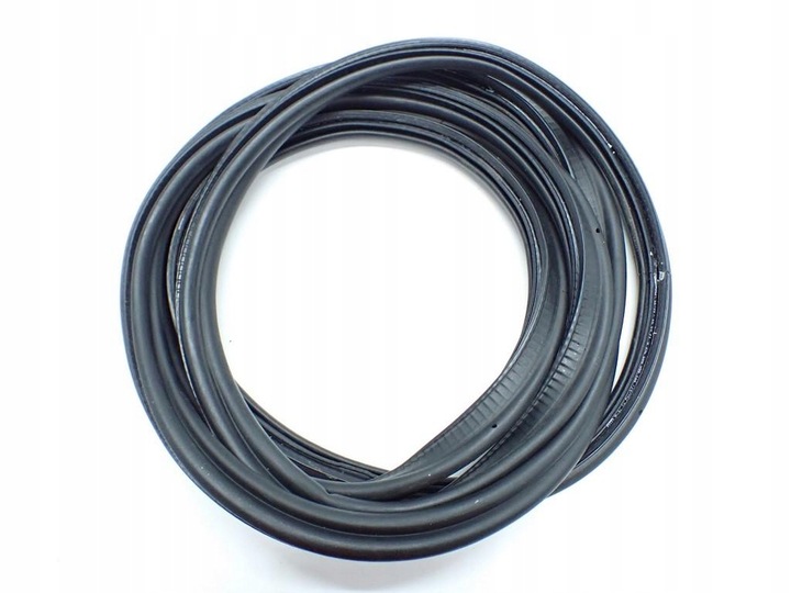 фото №2, Прокладка крышки зад багажника audi q4 e-tron 23r