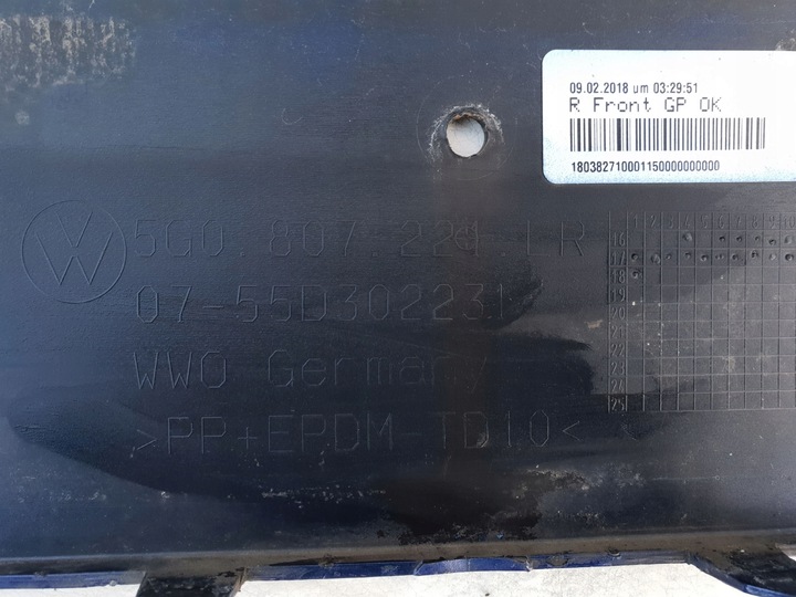 фото №13, Vw golf vii рестайлінг 5g0 r-line 16-19 бампер перед переднє 5g0807221lr