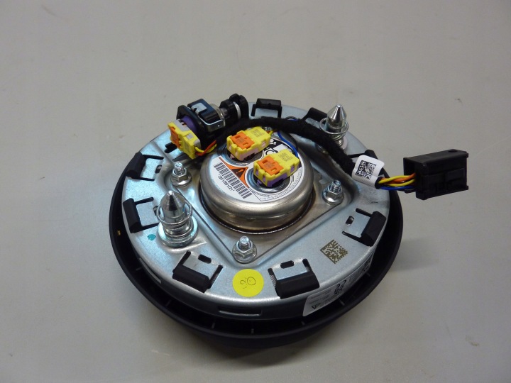 фото №5, Mini cooper f65 f66 f67 j01 j05 u25 подушка подушка руль 5a1be33 2025