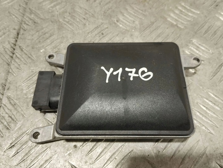 фото №1, Audi a8 s8 d4 4h 2014 модуль мертвого pola 4h0907568f