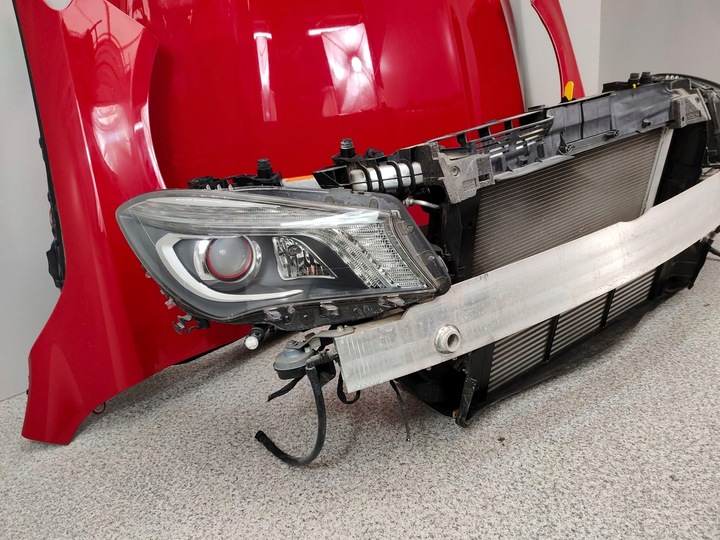 фото №7, Mercedes cla w117 amg перед крылья pas лампы капот 589