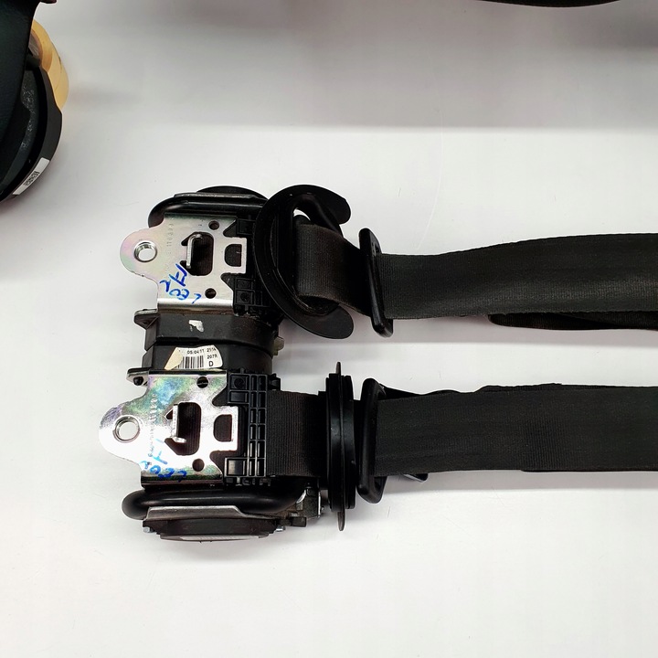 фото №6, Leon ii 2 панель консоль подушки ремені подушка безпеки