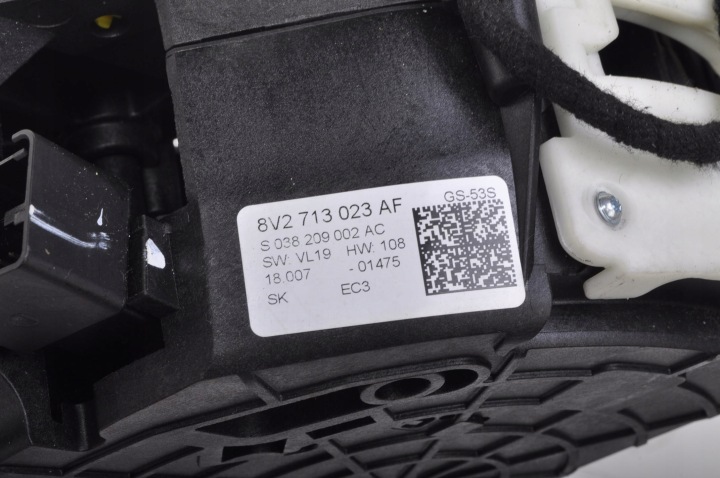 фото №8, Audi a3 8v кулиса коробки коробки кпп / коробка передач uk рестайлинг 8v2713023af