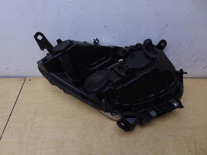 фото №15, Лампа левая перед fiat doblo ii 51810672 европа