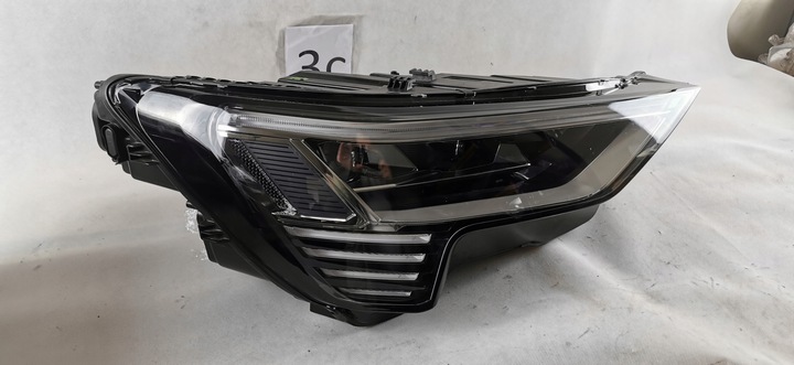 фото №3, Audi e-tron полный led matrix правые фара 4ke