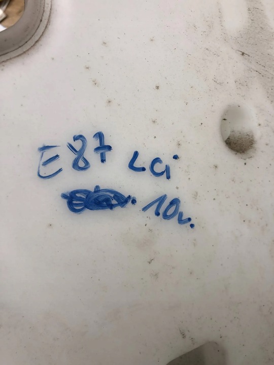 фото №6, Бачок склоомивача bmw e87 lci 7229535