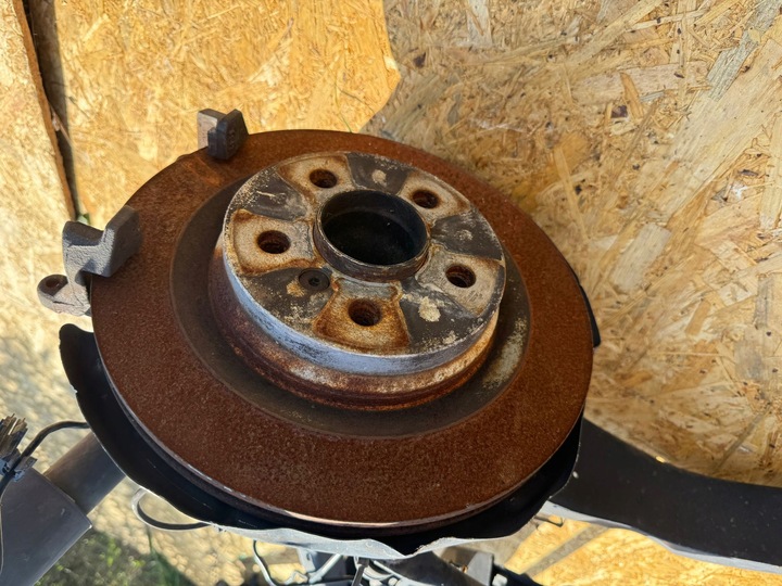 фото №5, Bmw 2 f46 f45 x2 f39 x1 f48 підвішування зад задні балка вісь зад