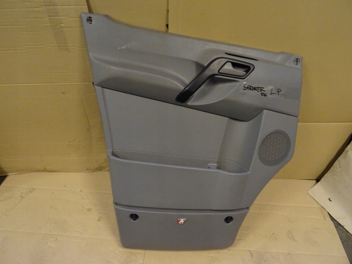 фото №1, Mercedes sprinter 906 обивка боковина дверь левая