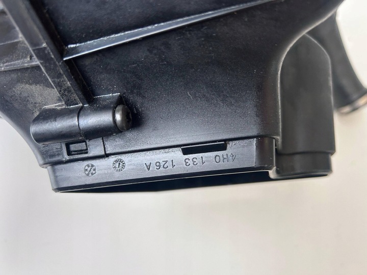 фото №7, Audi a8 s8 4h корпус фільтра повітря 4h0133824 оригінал