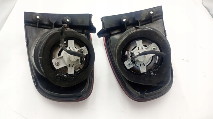 фото №11, Лампи зад комплект seat altea тюнінг oklejane плівка 5p0945055d 5p0945056d