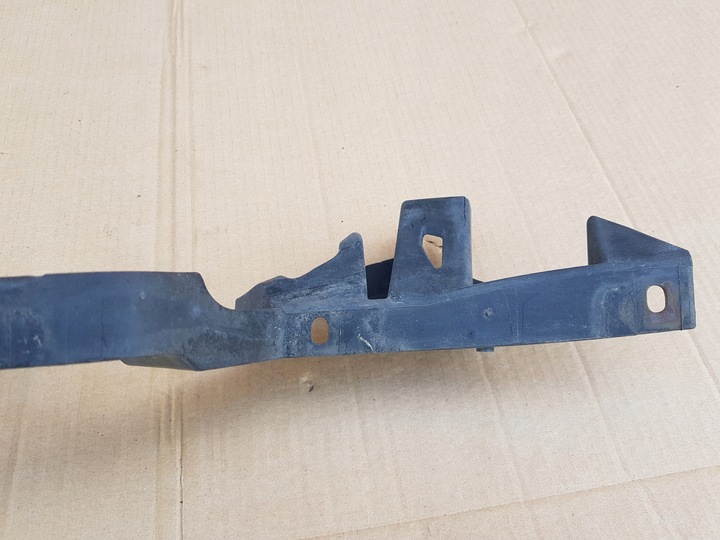 фото №9, Ползун бампера левый перед / audi a2 99-05 / 8z0854729 / хороший оригинал