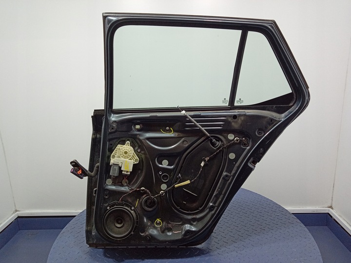 фото №9, Skoda fabia iii 6v hb двері зад праві задні lf7y