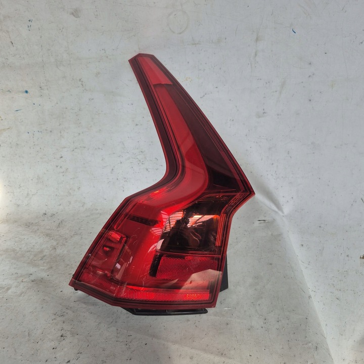 фото №1, Volvo v90 16- лампа ліва зад задня led 32228832
