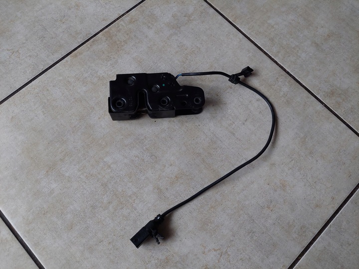 фото №1, Замок капота - audi q5 - 8r0