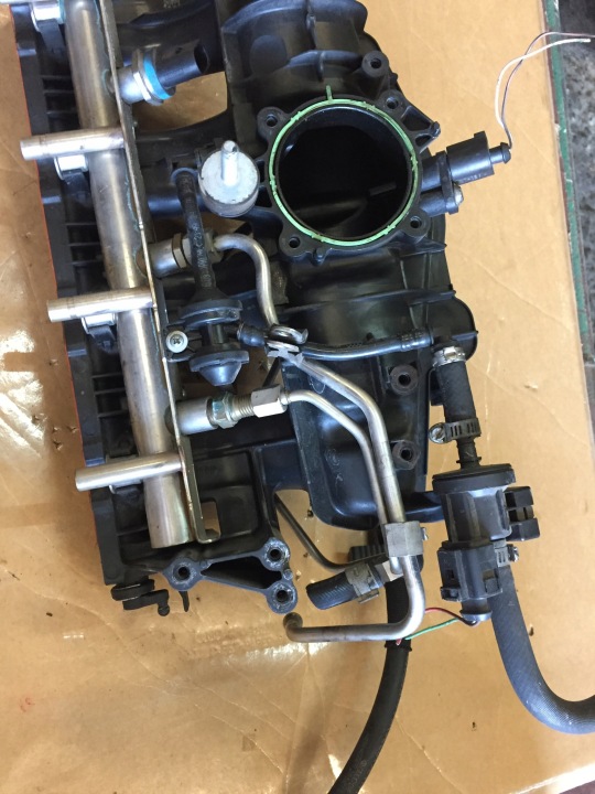 фото №6, Audi a6 c6 2.0 tfsi коллектор впускной 06d133192g