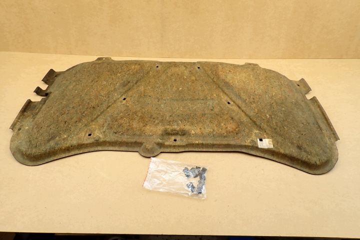 фото №7, Volkswagen golf iv 99- шумоизоляция шумоизоляция капота 1j0863835 oem номер