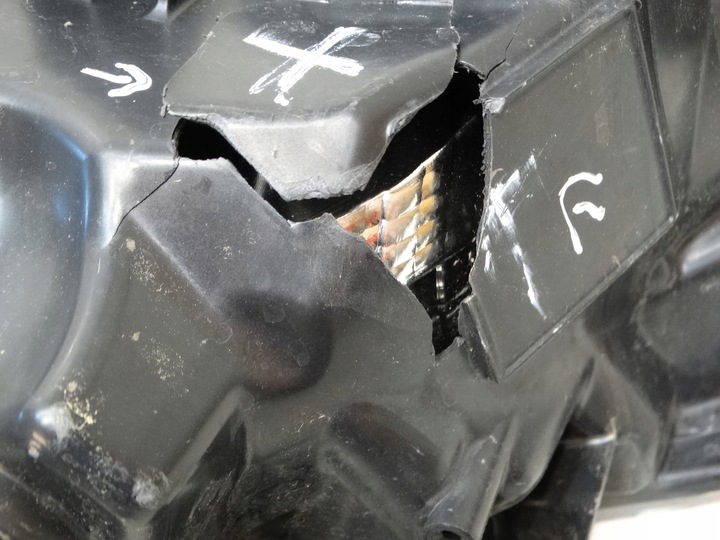 фото №15, Лампа праві перед toyota aygo рестайлінг 18-22r. 81110-0h010