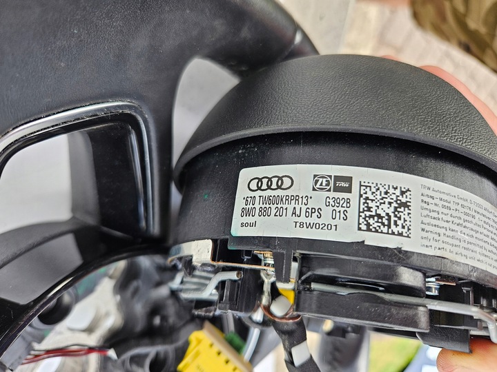 фото №14, Руль трёхспицевый подушка audi a4 b9 8w a5 чёрная кожа s-line