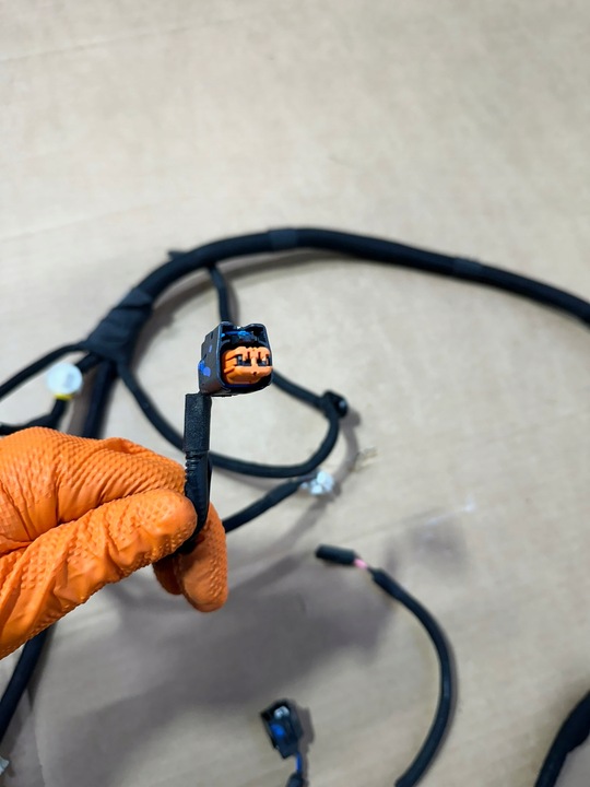 фото №13, Жгут крышки, установка крышки mercedes citan w420, kangoo iv,4