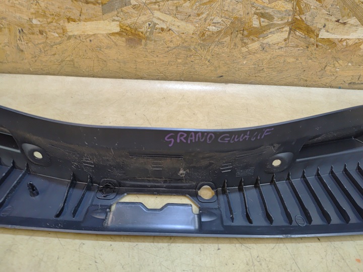 фото №6, Grand c-max mk2 рестайлинг защита ремня заднего am51r40320a 15-