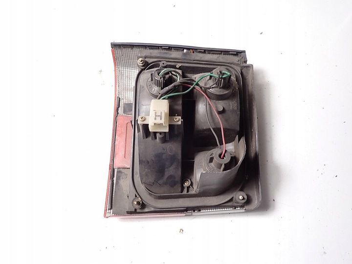 фото №8, Лампа задня права nissan micra k10 89r 410