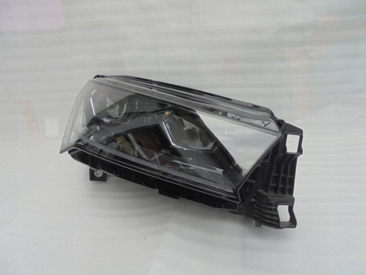 фото №10, Полный led правое левое фара skoda enyaq iv 5lb eu 5lb941016a 5lb941015a kpl