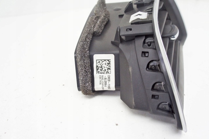 фото №5, Ur191 ford edge mk2 решітка повітропровід панелі pulpitu права em2b-19893-bl ar