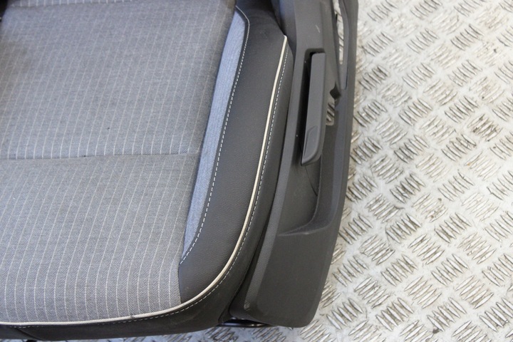 фото №6, Сиденья обивка салон полукожа полукожа renault clio v 5 рестайлинг