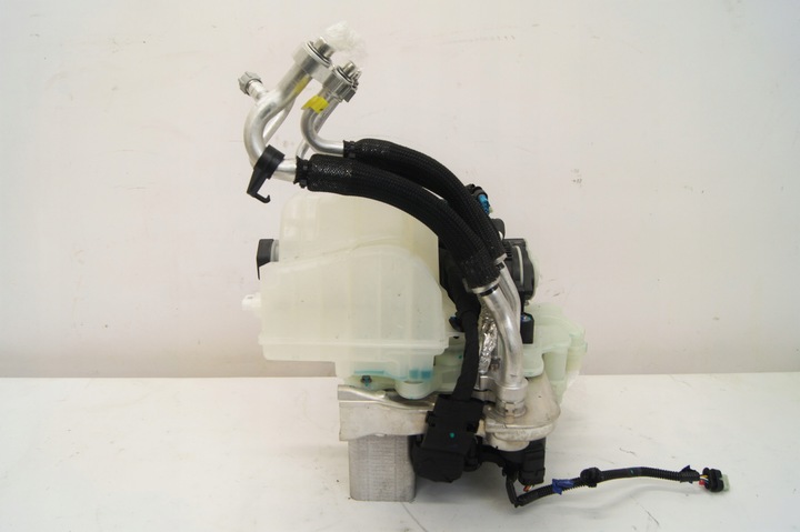 фото №5, Supermanifold octovalve насос ac tesla модель 3 22r