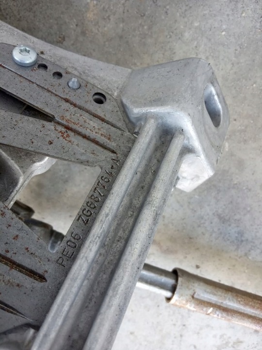 фото №12, Ford focus mk3 2011-18r. - колонка кермова