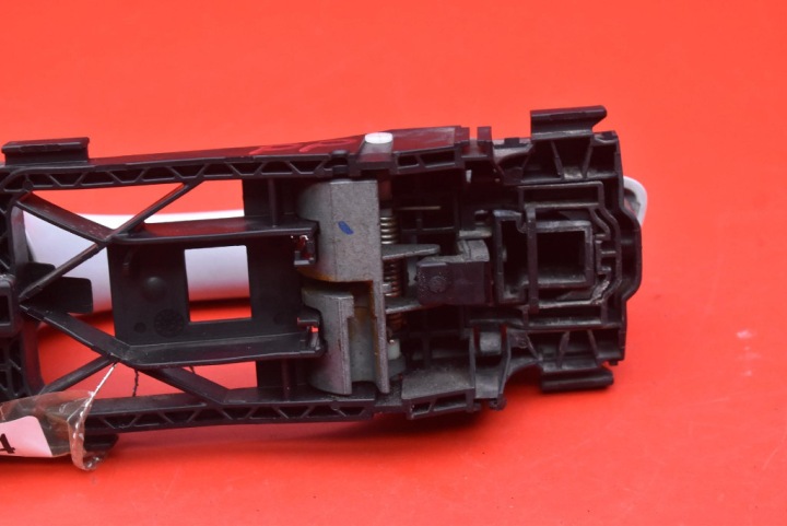 фото №7, Ручка правая перед передняя ls9r 5n0839885h skoda octavia 3 iii рестайлинг 17-20