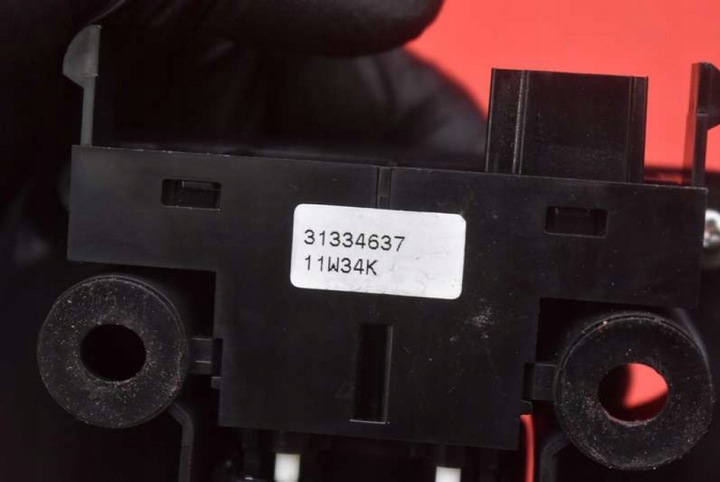 фото №8, Кнопка тормоза ручного 31334637 volvo v60 1 i 10-13