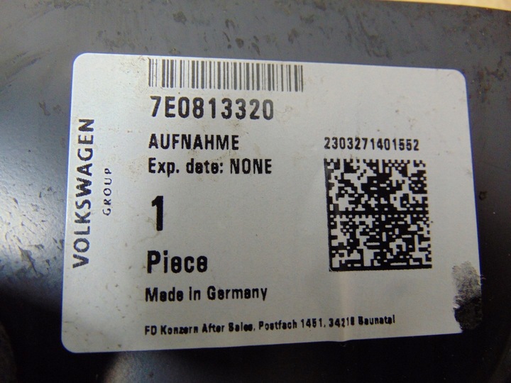 фото №9, Обшивка планка усилитель правые зад vw t5 t6 7e0813320