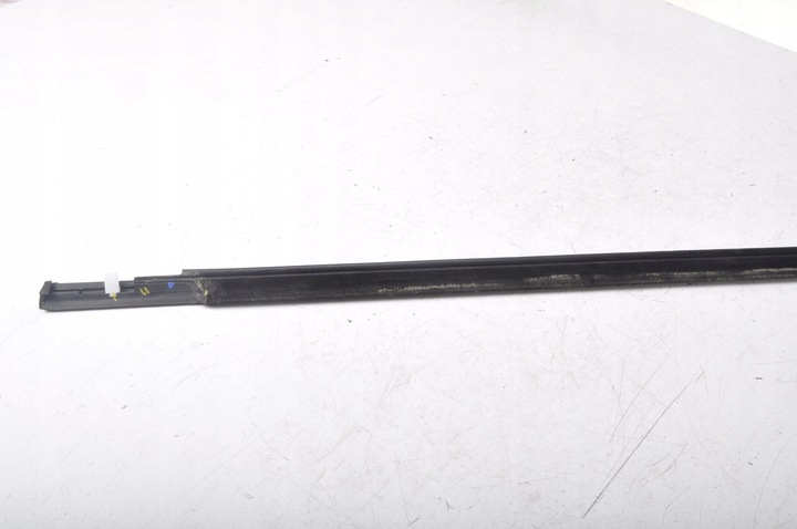 фото №9, Volvo xc90 ii планка прилегающая к стеклу передняя правая