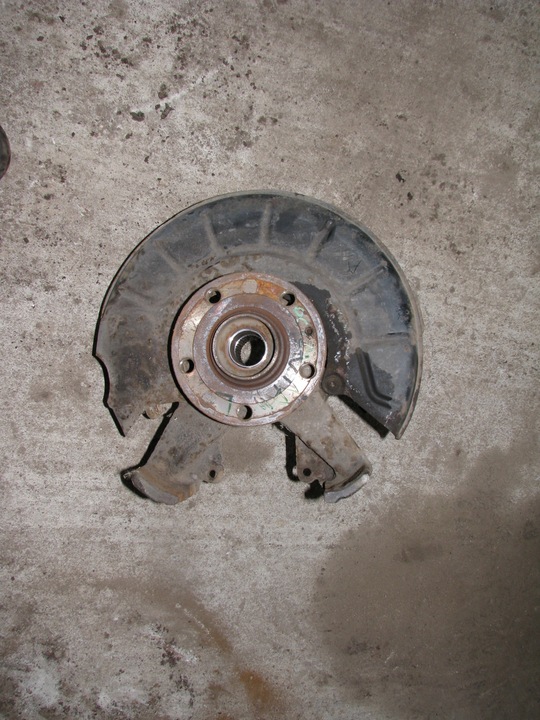 фото №1, Поворотный кулак ступица правая перед vw golf v vi caddy leon ii octavia ii