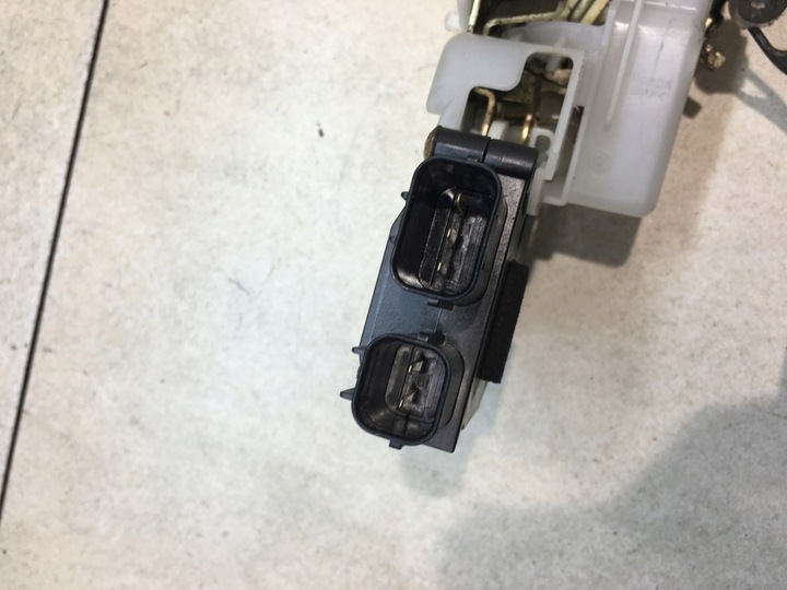 фото №6, Замок дверь левый зад honda hr-v i 5 pin