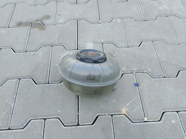 фото №1, Vw atlas cross рестайлинг 2021 бак расширительный 5qm121407b