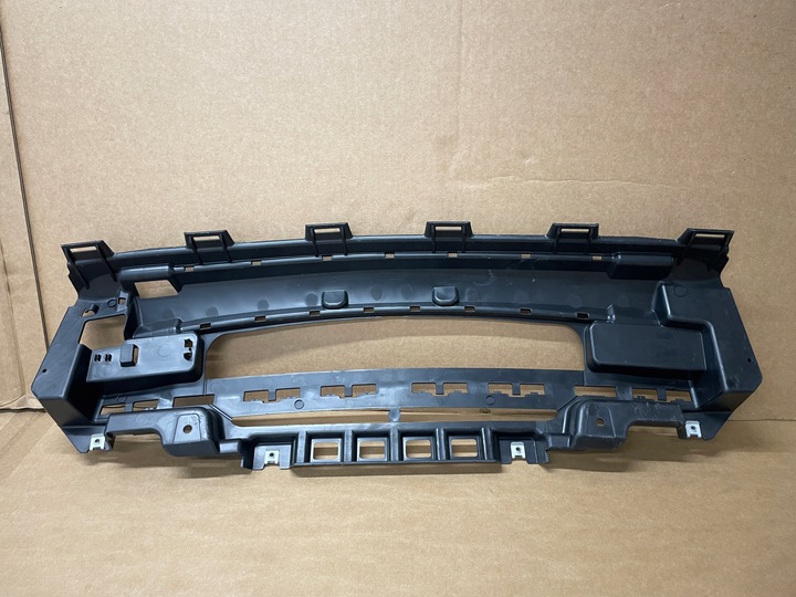 фото №6, Mercedes-benz amg gt x290 rear lower бампер тримач a2908854201 оригінал