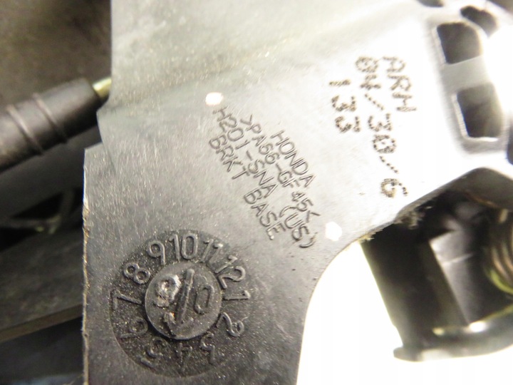 фото №6, Домкрат honda civic viii fn, fk 2.2 дизель с турбонаддувом и прямым впрыском 140 - n22a2 h201sna