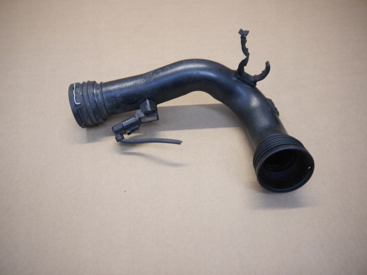 фото №1, Audi vw шланг інтеркулер 1k0145762ba