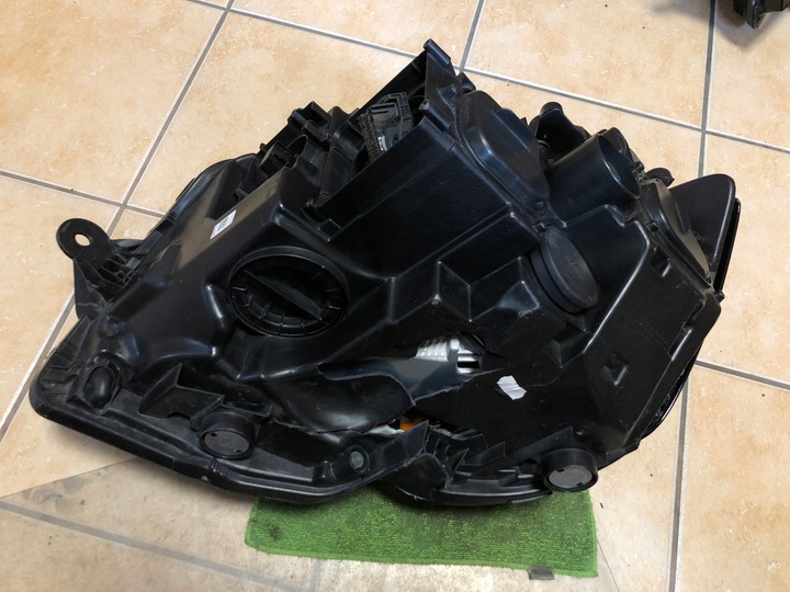 фото №12, Volkswagen оригінальний номер 7e1941036a повний led лампа t6