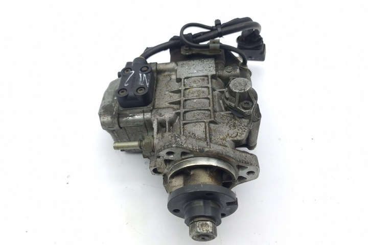 фото №8, Насос топлива seat toledo ii 1m2 046040497 1.9l дизель 81kw 1999