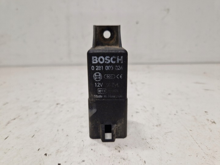 фото №1, Реле свечей накаливания 0281003024 iveco daily