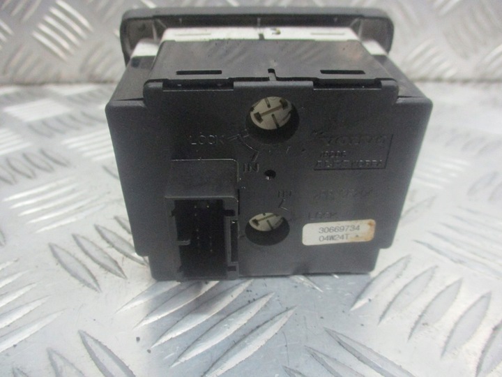 фото №2, Перемикач світла volvo v50