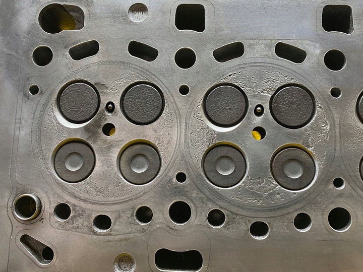 фото №10, Головка двигателя 110422959r vito w447 w205 c200 1.6 dci r9ma500 8150-1