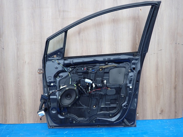 фото №11, Mazda 5 mazda5 05-10 двері передні праве 28b