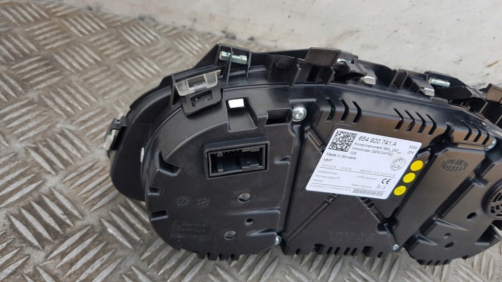 фото №13, Skoda scala спидометр манометр 1.6 tdi 654920741a