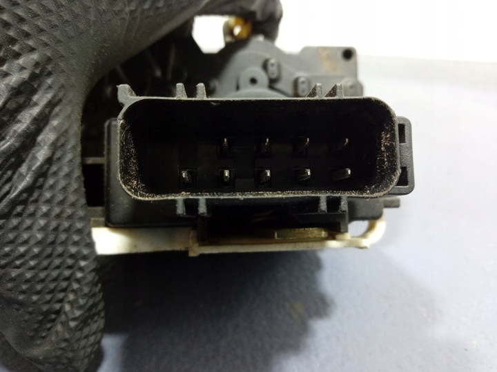 фото №5, Mazda tribute i ep замок дверь перед левый 9 pin yw4a-5421813-ae