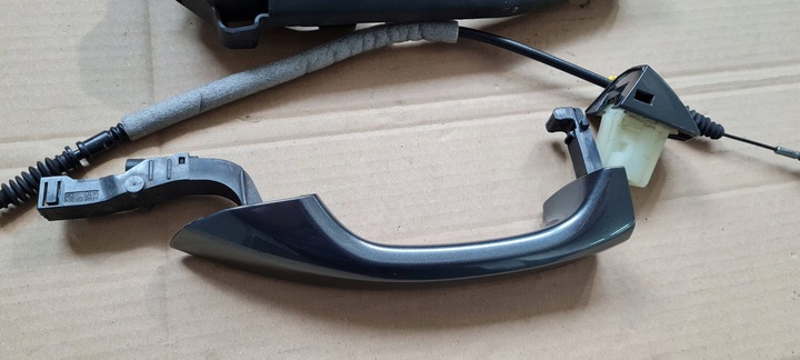 фото №14, A6 c8 4k ручка левая левый перед передняя каркас uk lz7s 4m8837205b